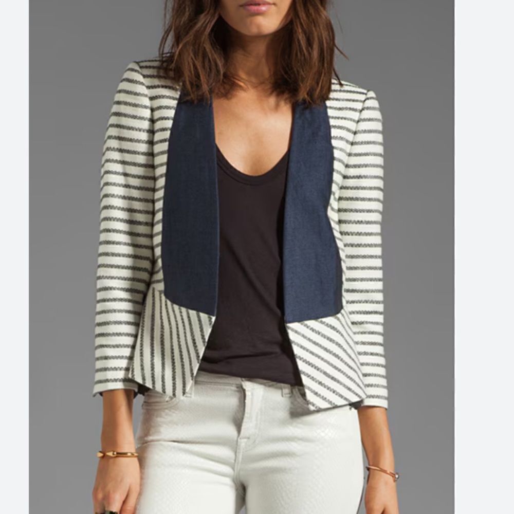 BY MALENE BIRGER New Looks Etioloa Blazer in Cream/Black/Navy 36